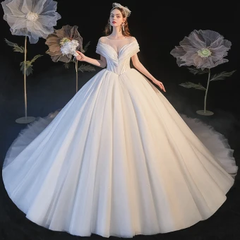 Simple Ivoire Robe De Mariée 2021 Robe Boule Encolure Dégagée Manches Courtes Dos Nu Royal Train Mariage