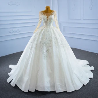 Luxe Ivoire Perlage Cristal Robe De Mariée 2021 Robe Boule Glitter Paillettes Encolure Dégagée Manches Longues Cathedral Train Mariage