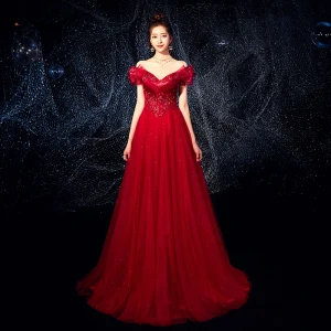 Charmant Bordeaux Robe De Soirée 2019 Princesse De L 039 Épaule Perlage Paillettes Cristal Appliques En Dentelle Fleur Manches Courtes Dos Nu Longue Robe De Ceremonie