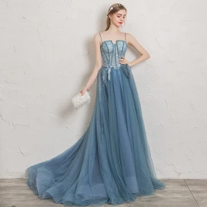 Chic Beautiful Ocean Blue Evening Dresses 2019 A Line Princess Spaghetti Straps Rhinestone Appliques Lace Flower Sleeveless Backless Court Train Formal Dresses