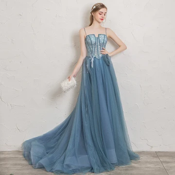 Chic Beautiful Ocean Blue Evening Dresses 2019 A Line Princess Spaghetti Straps Rhinestone Appliques Lace Flower Sleeveless Backless Court Train Formal Dresses