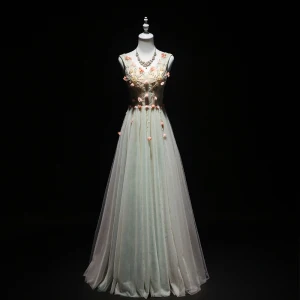 Élégant Vert Cendré Robe De Soirée 2019 Princesse V Cou Perlage Perle Appliques Sans Manches Dos Nu Longue Robe De Ceremonie