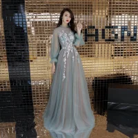 Élégant Vert Cendré Robe De Soirée 2019 Princesse Encolure Dégagée Perlage Perle Faux Diamant En Dentelle Fleur Manches Longues Dos Nu Longue Robe De Ceremonie