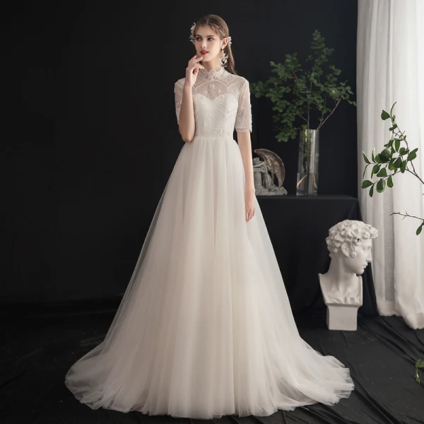 Chic / Belle Champagne Robe De Mariée 2019 Princesse Col Haut Perlage Paillettes Perle En Dentelle Fleur Manches Courtes Dos Nu Train De Balayage