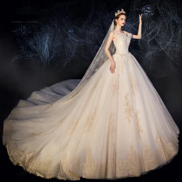 High End Champagne Brudekjoler 2019 Prinsesse Spaghettistropper Buste Beading Paljetter Blonder Blomst Uten Ermer Ryggløse Chapel Train