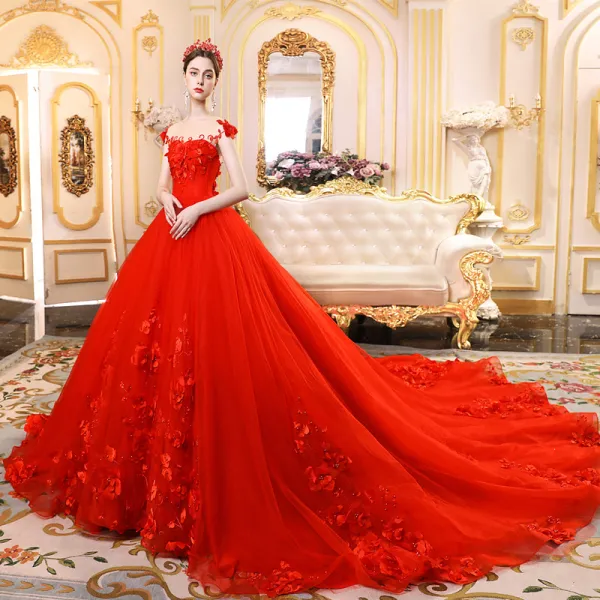 High-end Röd Bröllopsklänningar 2019 Prinsessa Urringning Beading Tassel Pärla Appliqués Ärmlös Halterneck Royal Train
