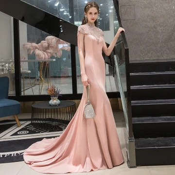 High End Blushing Pink Evening Dresses 2020 Trumpet Mermaid High Neck Beading Tassel Pearl Rhinestone Short Sleeve Sweep Train Formal Dresses