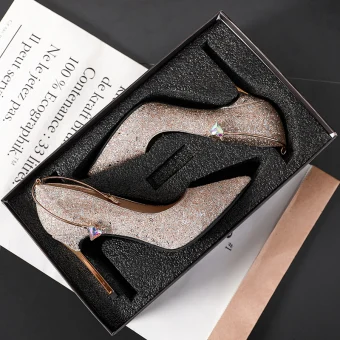 Charmant Doré Chaussure De Mariée 2019 Paillettes 9 Cm Talons Aiguilles À Bout Pointu Mariage Escarpins