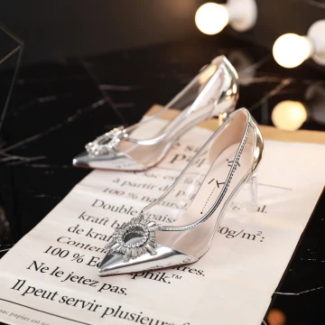Charmig Silver Afton Pumps 2019 Lackläder Kristall Rhinestone 7 Cm Stilettklackar Spetsiga Pumps