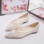 Modern Ivoor Plat Bruidsschoenen 2019 Leer Tule Kant Bloem Spitse Neus
