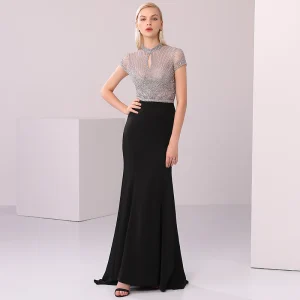 High End Zwarte Avondjurken 2020 Trompet Zeemeermin Ronde Hals Handgemaakt Kralen Kristal Rhinestone Korte Mouwen Lange Gelegenheid Jurken