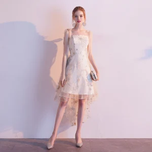 Mote Champagne Homecoming Graduation Kjoler 2020 Prinsesse Spaghettistropper Blonder Stjerne Uten Ermer Ryggløse Asymmetrisk Formelle Kjoler