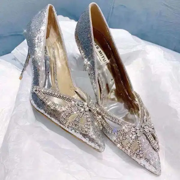 Sparkly Silver Wedding Shoes 2019 Wedding Leather Rhinestone Butterfly Sequins 8 cm Stiletto Heels Pointed Toe Pumps