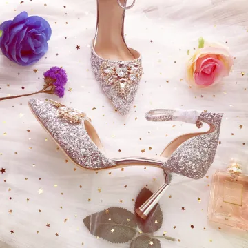 Błyszczące Srebrny Na Wesele Ślub Wysokie Obcasy 2019 Rhinestone Cekiny Z Paskiem 8 Cm Szpilki Szpiczaste Buty Ślubne