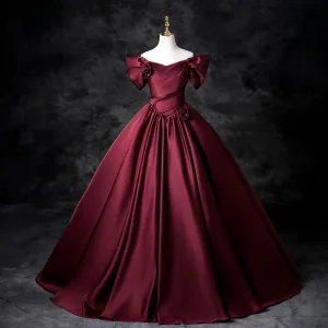 Elegant Burgundy Ball Gown Prom Dresses 2025 Off The Shoulder Short Sleeve Backless Floor Length Long Prom Formal Dresses