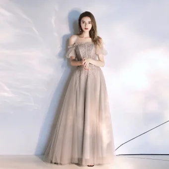 Classique Beige Robe De Soirée 2020 Princesse De L 039 Épaule Perlage En Dentelle Paillettes Manches Courtes Dos Nu Train De Balayage Robe De Ceremonie