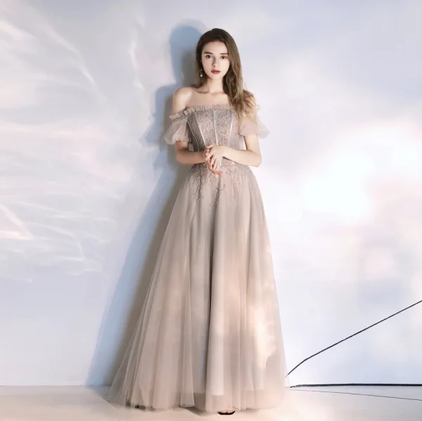 Classic Beige Evening Dresses 2020 A-Line / Princess Off-The-Shoulder Beading Lace Sequins Short Sleeve Backless Sweep Train Formal Dresses