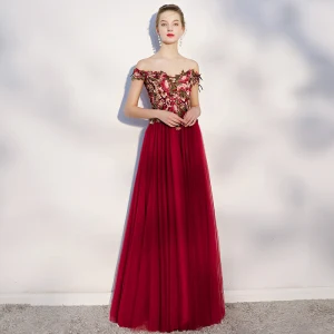 Chic Belle Bordeaux Robe De Bal 2018 Princesse Appliques De L Épaule Dos Nu Sans Manches Longue Robe De Ceremonie