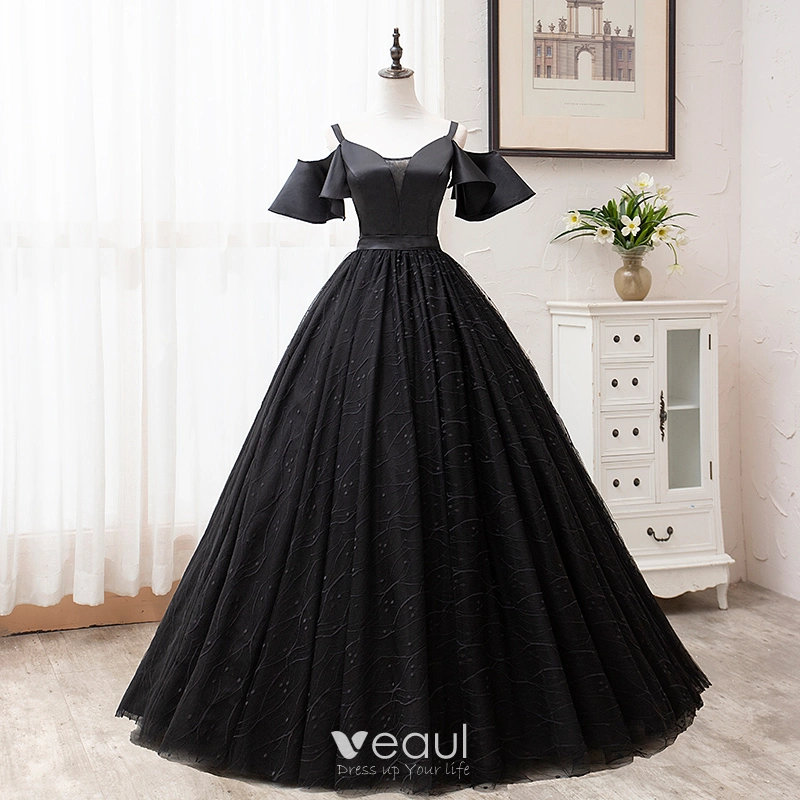 Modest Simple Solid Color Black Prom Dresses 2019 A Line Princess Spaghetti Straps Short Sleeve Backless Lace Floor Length Long Formal Dresses