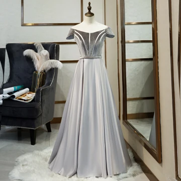 Klassisch Grau Ballkleider 2019 A Linie Off Shoulder Wildleder Kurze Ärmel Rückenfreies Lange Festliche Kleider