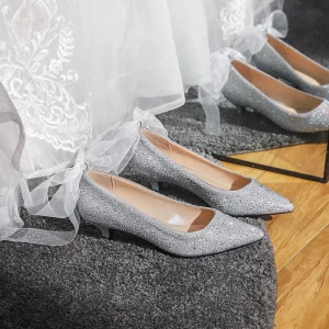 Fashion Silver Wedding Shoes 2020 Bow Rhinestone 3 Cm Stiletto Heels Low Heel Pointed Toe Wedding Pumps