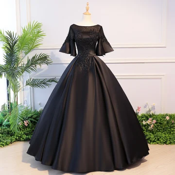 Elegante Zwarte Quinceañera Galajurken 2018 Baljurk Kant Bloem Kralen Kristal Ronde Hals Ruglooze 1 2 Mouwen Lange Gelegenheid Jurken