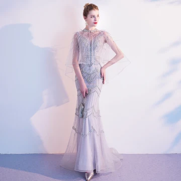 Luxury Gorgeous Grey Evening Dresses 2020 Trumpet Mermaid V Neck Handmade Beading Rhinestone Sleeveless Backless Floor Length Long Formal Dresses