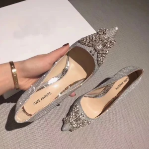 Charming Silver Glitter Wedding Shoes 2020 Leather Rhinestone Butterfly 8 Cm Stiletto Heels Pointed Toe Wedding Pumps