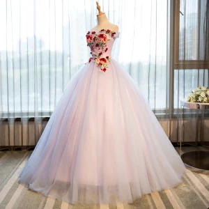 Elegant Sukkertøyrosa Quinceañera Ballkjoler 2018 Ballkjole Brodert Appliques Strapless Ryggløse Uten Ermer Lange Formelle Kjoler