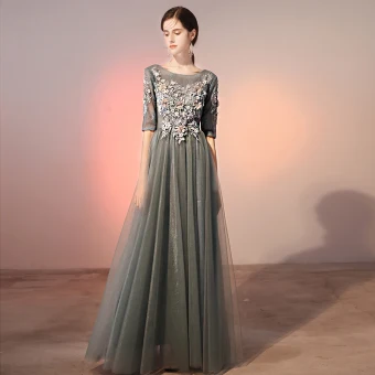 Elegant Grey Evening Dresses 2020 A Line Princess Scoop Neck Pearl Rhinestone Lace Flower Appliques 1 2 Sleeves Backless Floor Length Long Formal Dresses