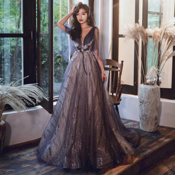 Charmant Violet Robe De Soirée 2020 Princesse V Cou Perlage Paillettes En Dentelle Fleur Appliques Manches Courtes Dos Nu Train De Balayage Robe De Ceremonie