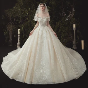 Luxe Champagne Robe De Mariée 2020 Robe Boule De L 039 Épaule Glitter Perlage Paillettes Perle Manches Courtes Dos Nu Cathedral Train