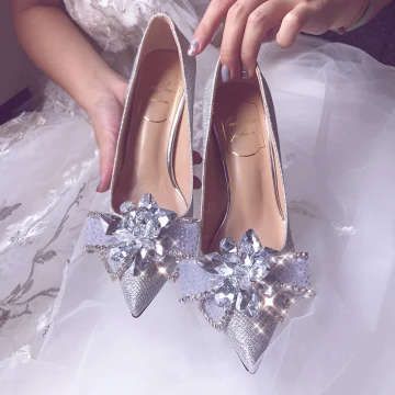Glitter Zilveren Glans Bruidsschoenen 2020 Leer Rhinestone Pailletten Strik 8 Cm Naaldhakken Stiletto Spitse Neus Huwelijk Pumps