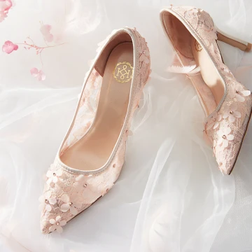 Eleganckie Ecru Buty Ślubne 2020 Z Koronki Aplikacje Rhinestone 7 Cm Szpilki Szpiczaste Ślub Czółenka