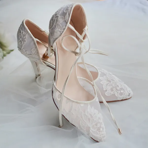 Gama Alta Marfil Zapatos de novia 2020 Tul De Encaje Flor De Tiras 8 cm Stilettos / Tacones De Aguja Punta Estrecha Boda High Heels