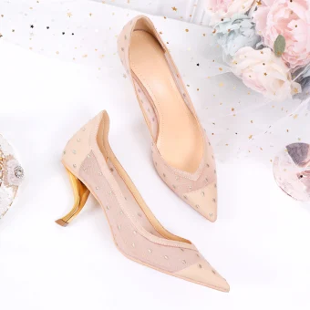 Elegant Nude Pierced Wedding Shoes 2020 Lace 6 Cm Stiletto Heels Pointed Toe Wedding Pumps
