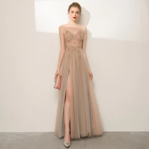 Charmant Champagne Robe De Bal 2020 Princesse Bretelles Spaghetti Perlage Faux Diamant Sans Manches Dos Nu Fendue Devant Longue Robe De Ceremonie