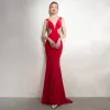 Sexy Rouge Robe De Soirée 2020 Trompette / Sirène Encolure Dégagée Perlage Faux Diamant En Dentelle Fleur Sans Manches Dos Nu Train De Balayage Robe De Ceremonie