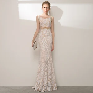 Sjarmerende Sparkly Champagne Selskapskjoler 2020 Trompet Havfrue Firkantet Hals Beading Paljetter Rhinestone Ryggløse Uten Ermer Lange Formelle Kjoler