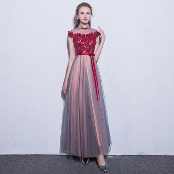 Chic Belle Bordeaux Robe De Soirée 2018 Princesse Appliques En Dentelle Fleur Cristal Noeud Col Haut Manches Courtes Longue Robe De Ceremonie