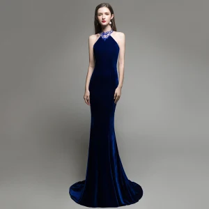 Sexy Solid Color Royal Blue Suede Evening Dresses 2020 Trumpet Mermaid Halter Beading Rhinestone Sleeveless Backless Sweep Train Formal Dresses