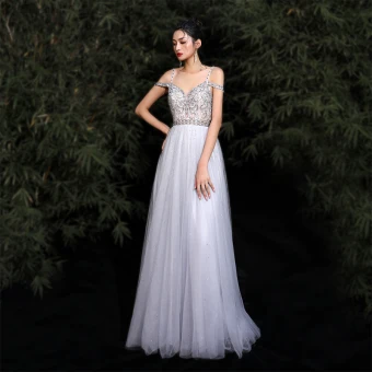 Charmant Gris Robe De Soirée 2020 Princesse Bretelles Spaghetti Perlage Faux Diamant Paillettes Sans Manches Dos Nu Longue Robe De Ceremonie