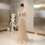 Haut de Gamme Doré Perlage Robe De Soirée 2020 Princesse Encolure Dégagée Faux Diamant Manches Longues Train De Balayage Robe De Ceremonie