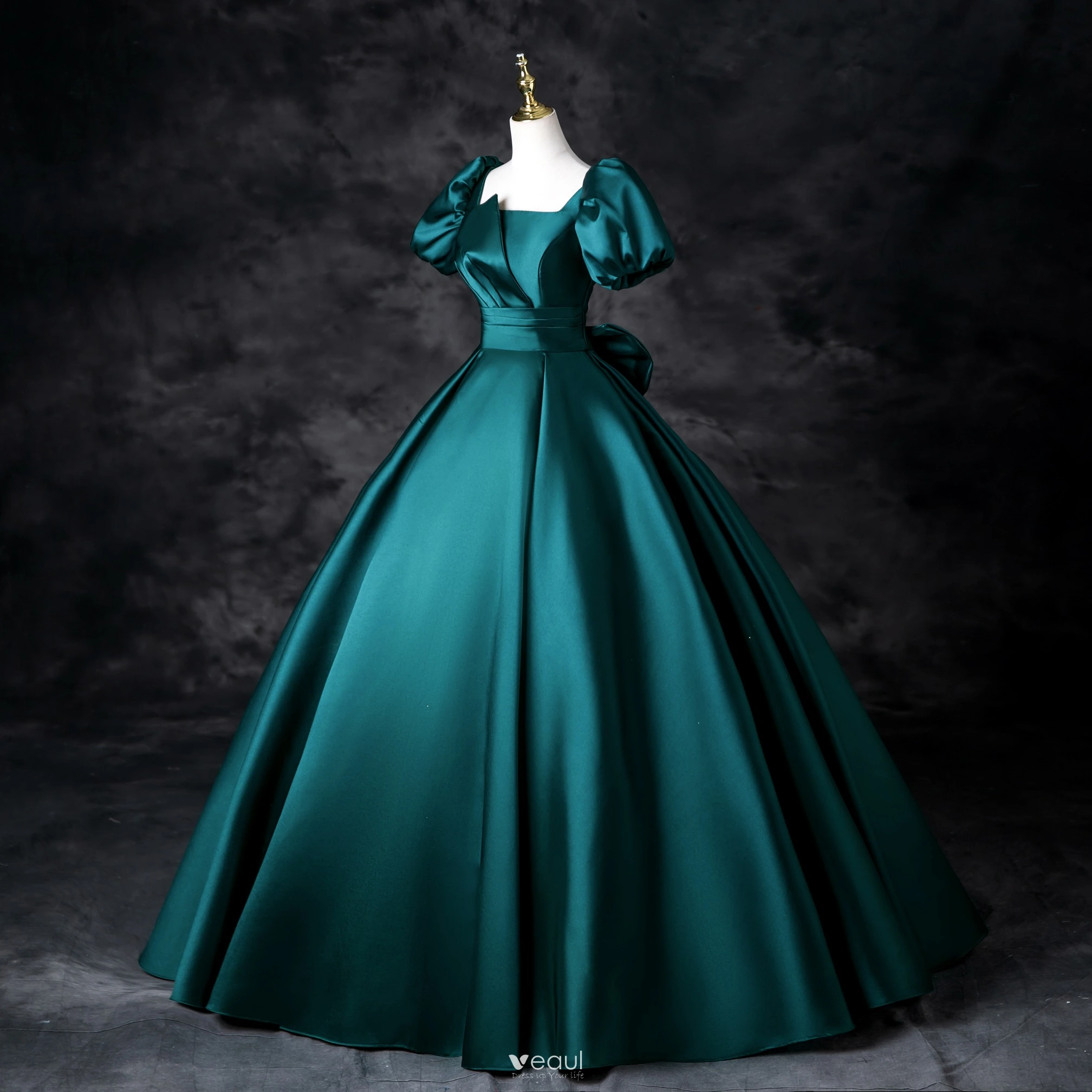 green emerald velvet dress Emerald Green Strapless Puffy Midi Tulle Dress