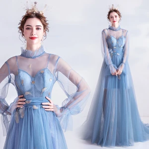 Vintage Himmelen Blå Selskapskjoler 2020 Prinsesse Høy Hals Appliques Krystall Blonder Blomst Rhinestone Paljetter Langermede Ryggløse Feie Tog Formelle Kjoler