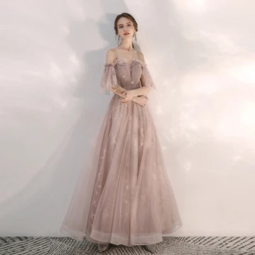 Edles Nude Ballkleider 2020 A Linie Rüschen Off Shoulder Star Spitze Kurze Ärmel Rückenfreies Lange Festliche Kleider