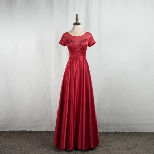 Élégant Bordeaux Robe De Bal 2020 Princesse Encolure Dégagée Perlage Cristal Manches Courtes Dos Nu Longue Robe De Ceremonie