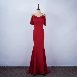 Modest Simple Burgundy Evening Dresses 2020 Trumpet Mermaid Rhinestone Spaghetti Straps Sleeveless Backless Sweep Train Formal Dresses