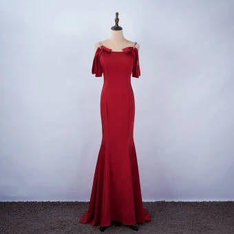 Eenvoudige Bordeaux Avondjurken 2020 Trompet Zeemeermin Rhinestone Spaghettibandjes Mouwloos Ruglooze Sweep Trein Gelegenheid Jurken
