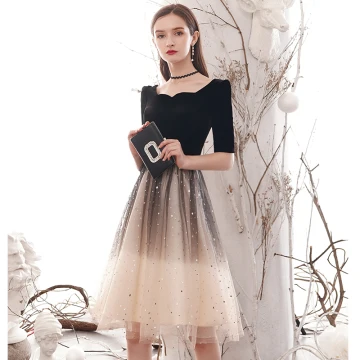 Mode Noire Dégradé De Couleur De Retour Robe De Graduation 2021 Princesse Encolure Carrée Étoile Paillettes Manches Courtes Mi Longues Robe De Ceremonie